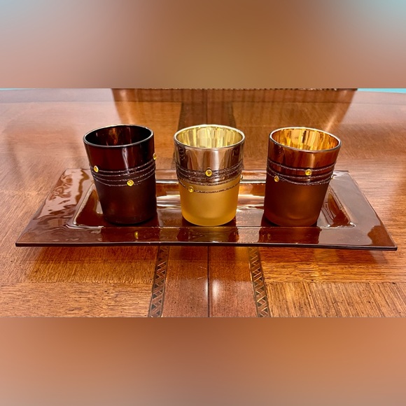 Elegant Decorative Votive Candle Holders - Set of 3 on Amber Crackle Glass Tray - Picture 4 of 14